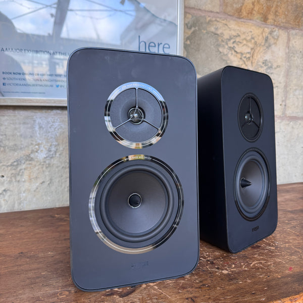 SPECIAL - Rega Kyte Loudspeakers