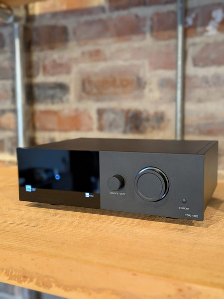 Pre - Owned Lyngdorf TDAI 1120 Integrated Amplifier