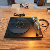 PRE-OWNED - Rega Planar 3 Turntable - Black (SN: 140891)